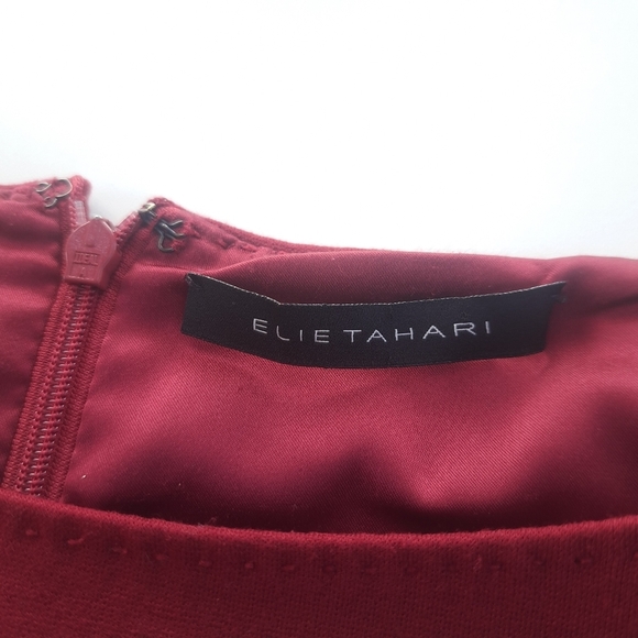 Elie Tahari Burgundy red sheath style‎ dress, size M back zipper, double lining. - Picture 3 of 16